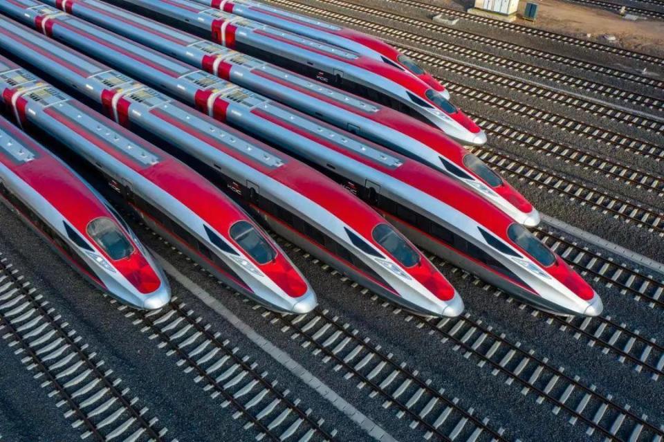 ?雅萬高鐵動(dòng)車組。中國中車供圖。