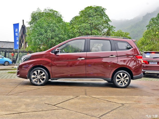 東風(fēng)啟辰 啟辰M50V 2017款 基本型 東風(fēng)啟辰 啟辰M50V 2017款 基本型